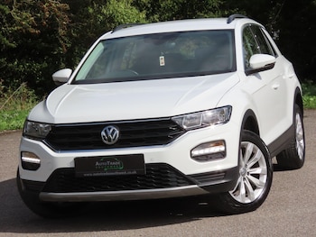 Used Volkswagen T-Roc 2020 for sale - 75977389: Photo