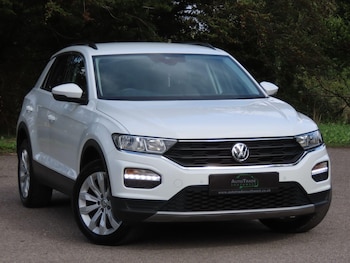 Used Volkswagen T-Roc 2020 for sale - 75977389: Photo