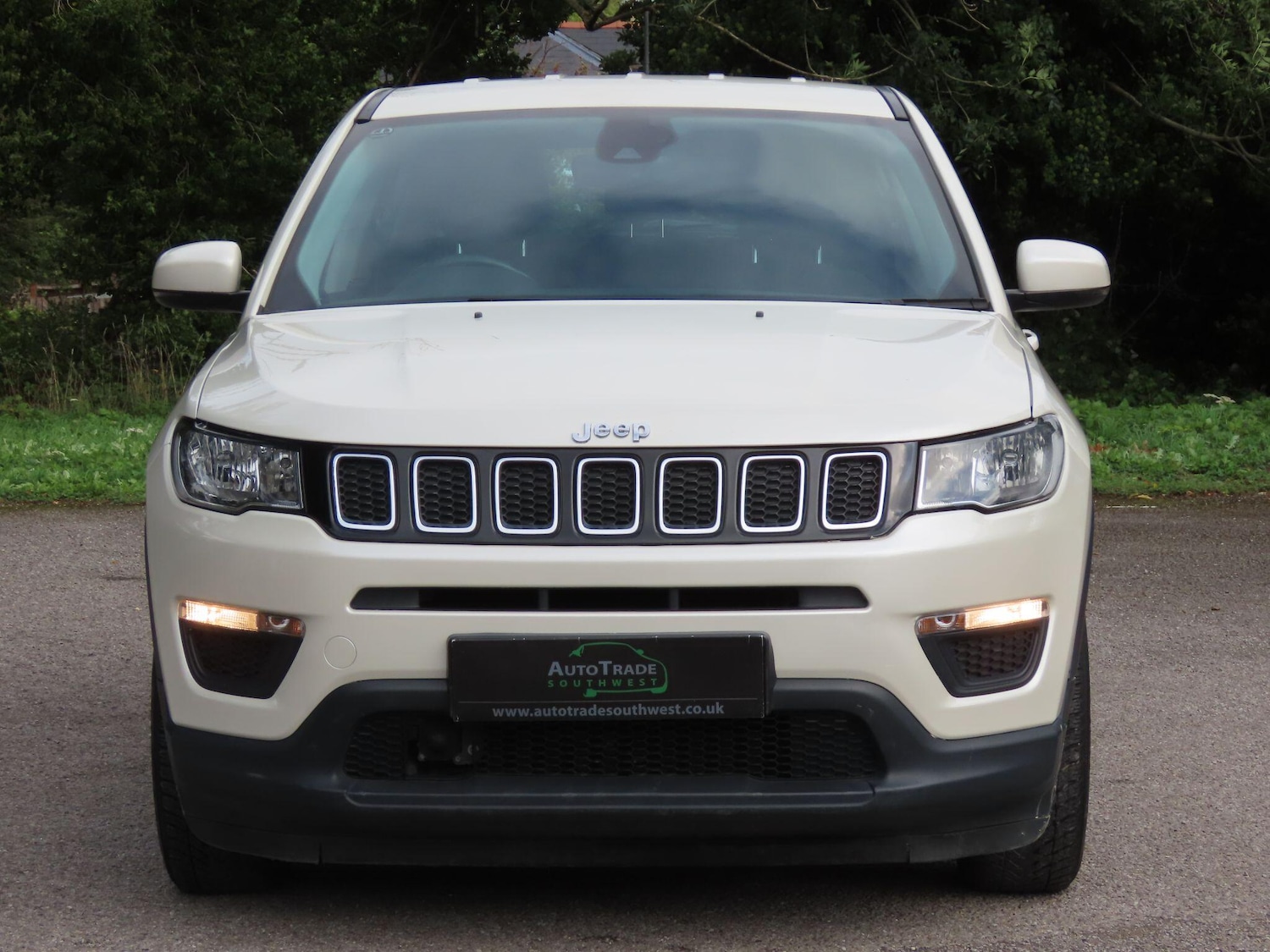 Used Jeep Compass 2018 for sale - 76989021: Photo 2