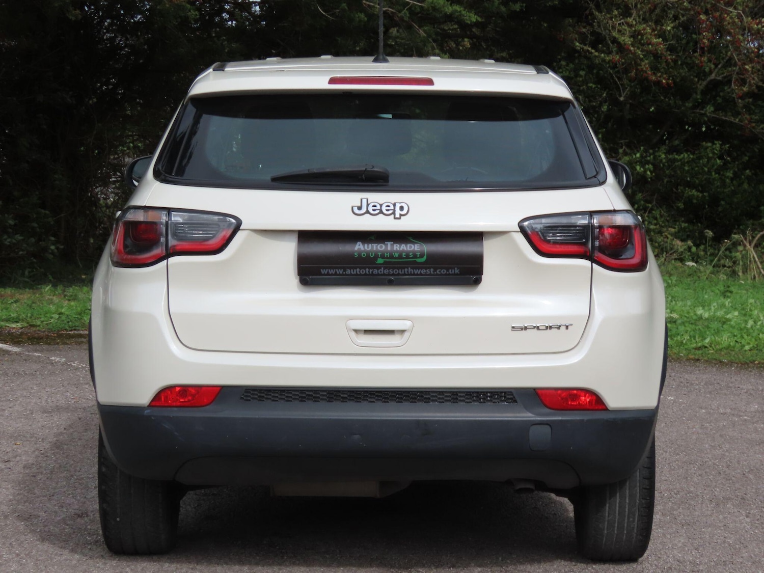 Used Jeep Compass 2018 for sale - 76989021: Photo 5