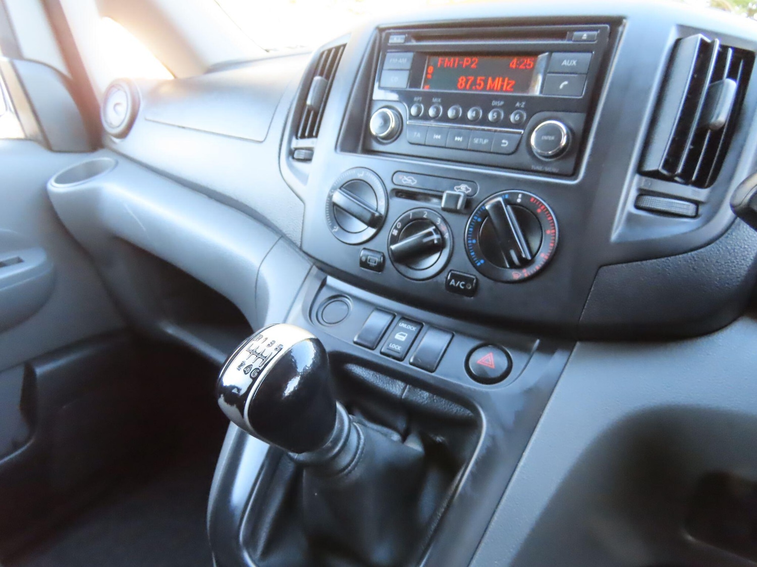 Used Nissan NV200 2013 for sale - 77109517: Photo 10