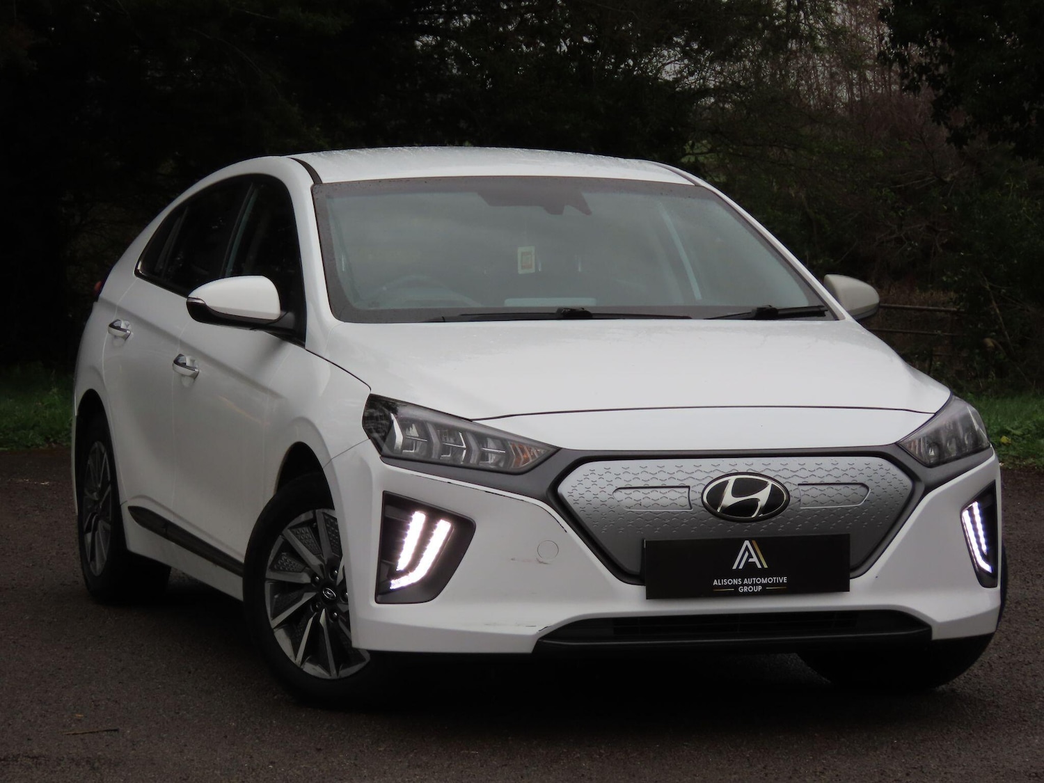 Used Hyundai IONIQ 2023 for sale - 77908848: Photo 2