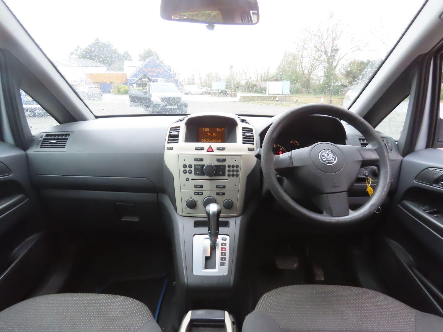 Used Vauxhall Zafira 2009 for sale - 77155546: Photo 8