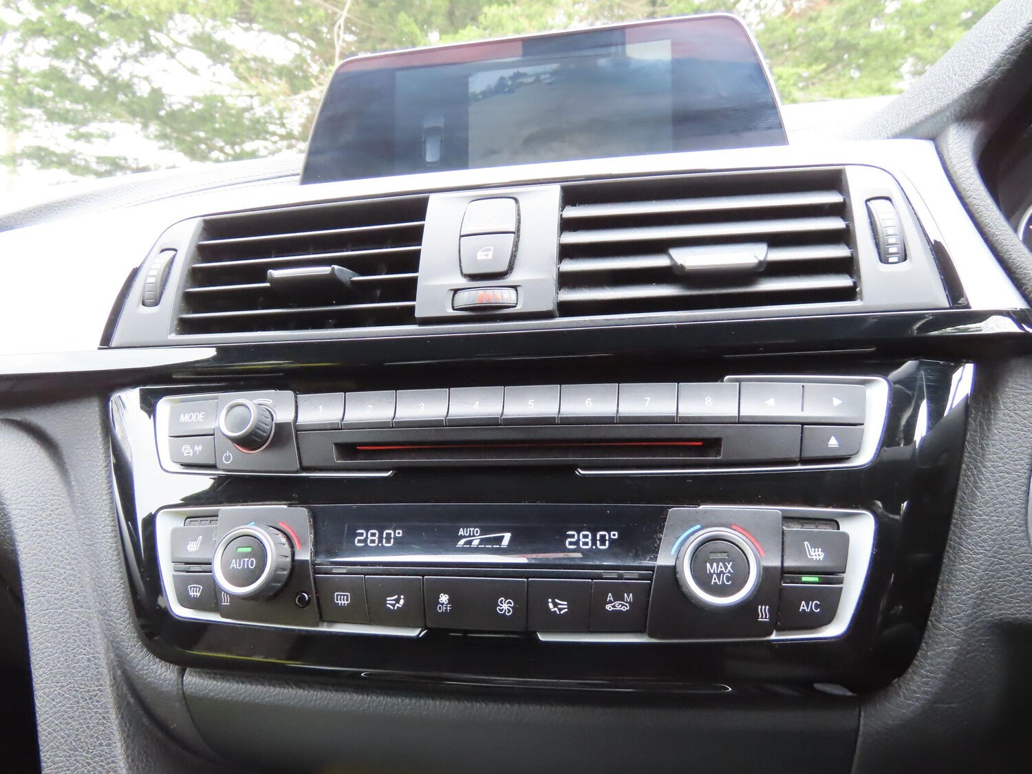 Used BMW 3 Series 2019 for sale - 77838556: Photo 13