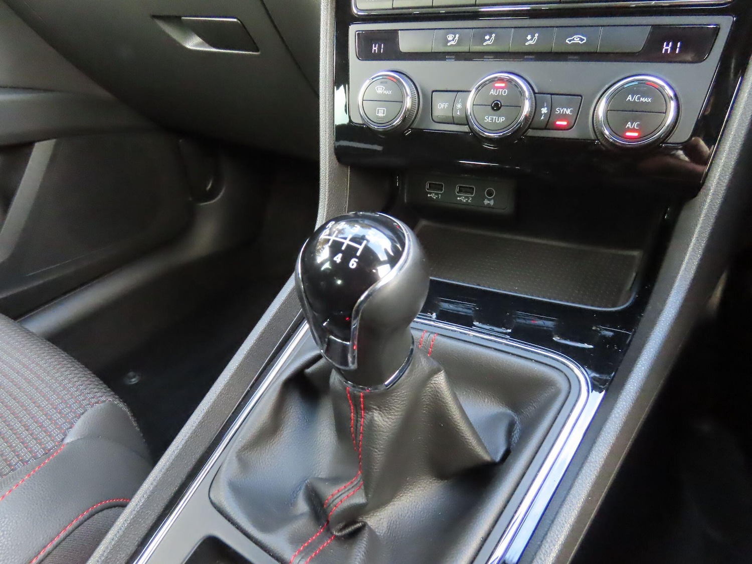 Used SEAT Leon 2017 for sale - 77637871: Photo 12