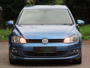Used Volkswagen Golf 2015 for sale - 74464453: Photo