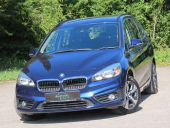 (16) - 2.0 218d SE Auto Euro 6 (s/s) 5dr