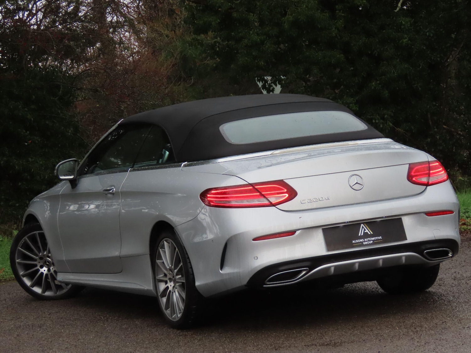 Used Mercedes-Benz C Class 2017 for sale - 77538325: Photo 8