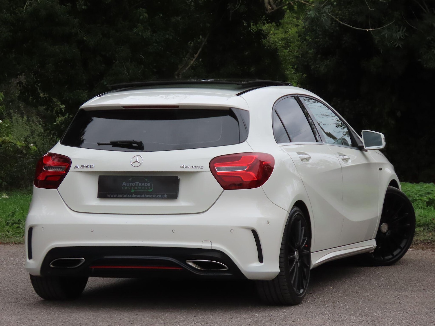 Used Mercedes-Benz A-Class 2015 for sale - 76989059: Photo 5