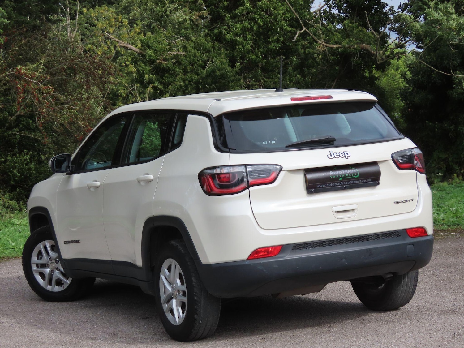 Used Jeep Compass 2018 for sale - 76020255: Photo 6