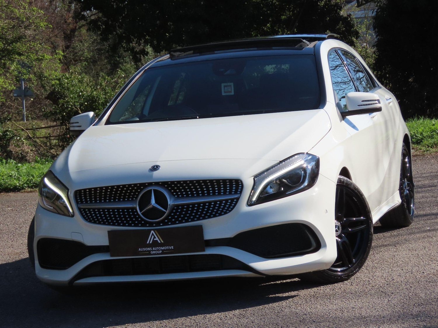 Used Mercedes-Benz A-Class 2018 for sale - 77939666: Photo 2