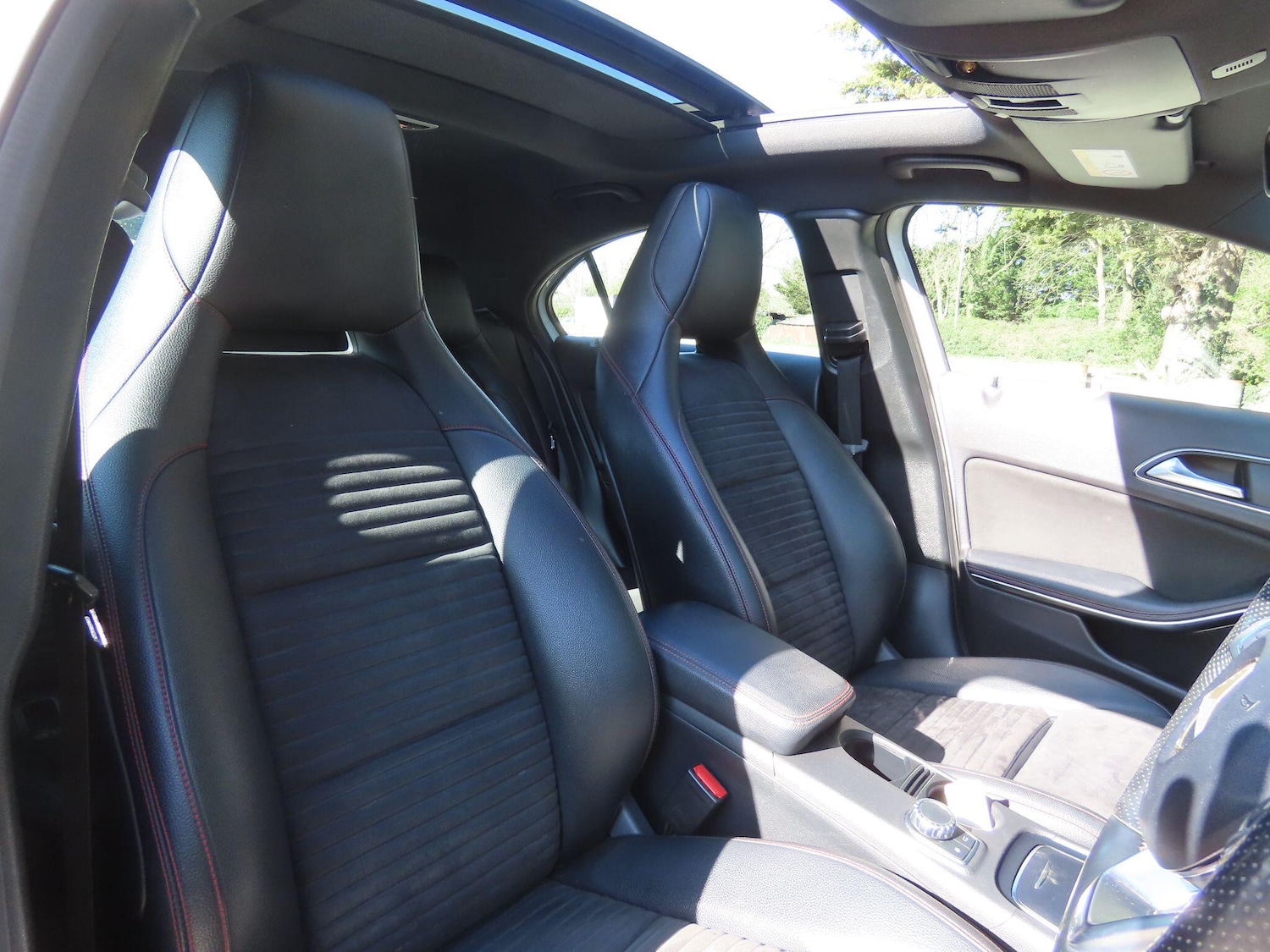 Used Mercedes-Benz A-Class 2018 for sale - 77939666: Photo 9