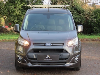 Used Ford Transit Connect 2017 for sale - 76824147: Photo