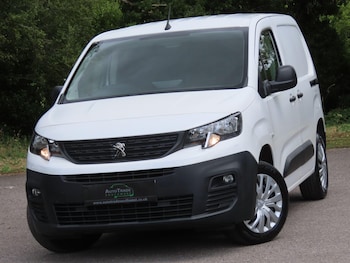 Used Peugeot Partner 2020 for sale - 75318997: Photo