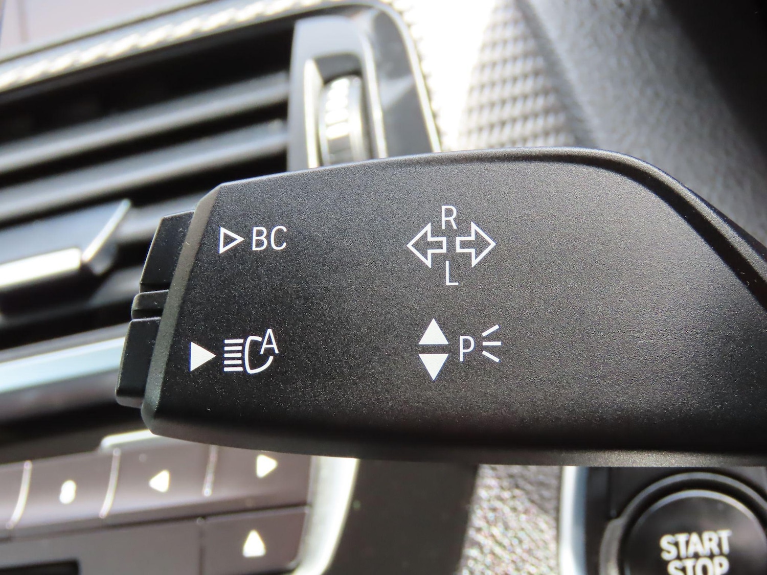 Used BMW M2 2017 for sale - 76988024: Photo 16