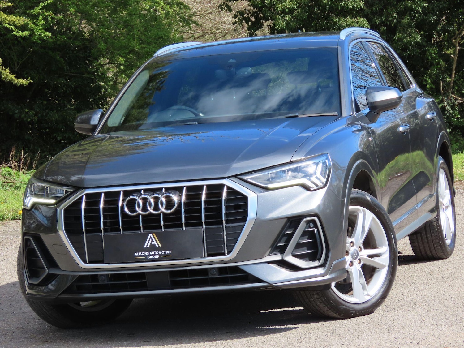 Used Audi Q3 for sale - 78127805: Photo 2