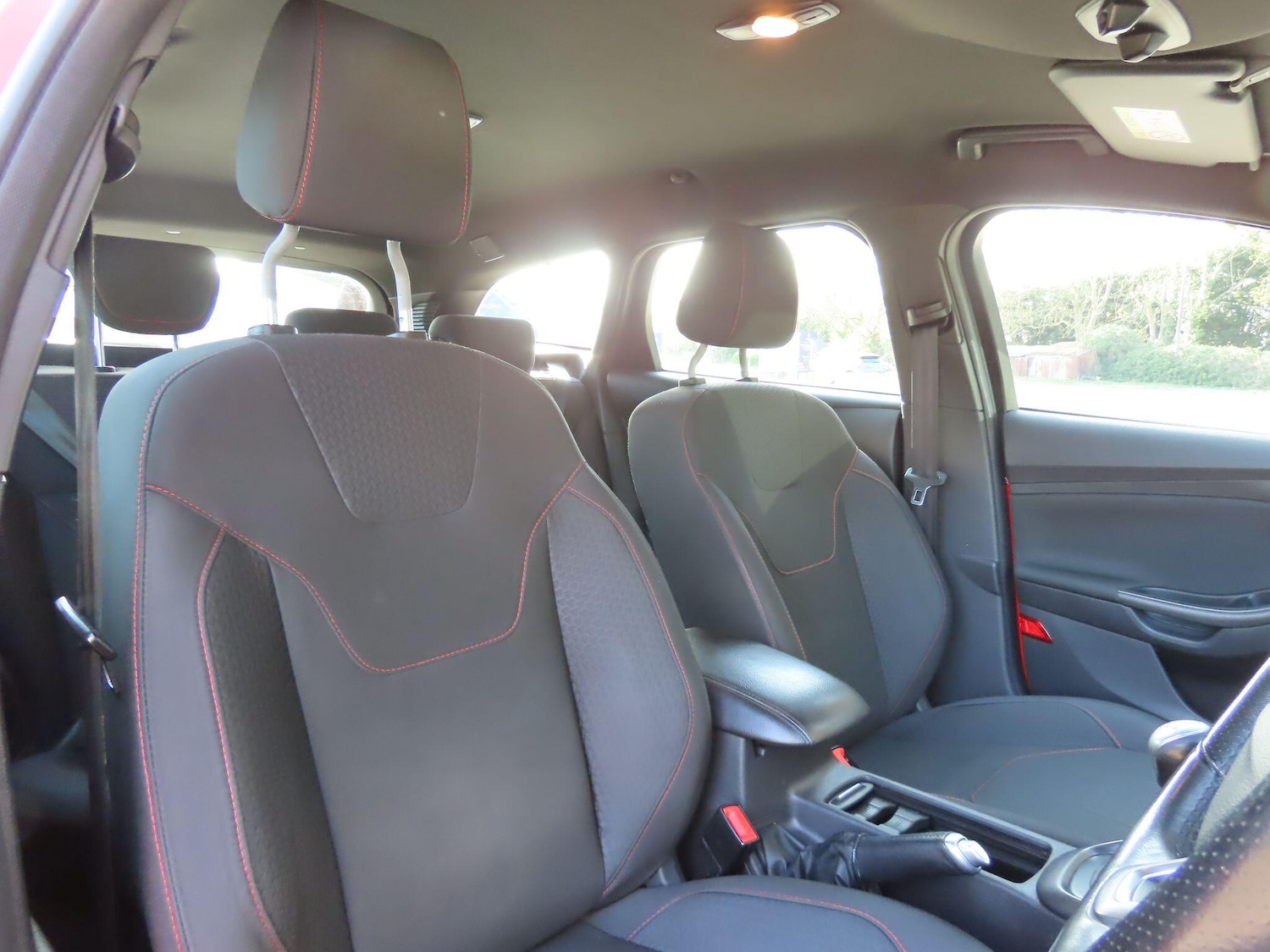 Used Ford Focus 2017 for sale - 78170102: Photo 8