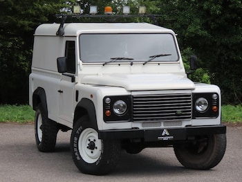 Used Land Rover Defender 110 2009 for sale - 78783542: Photo