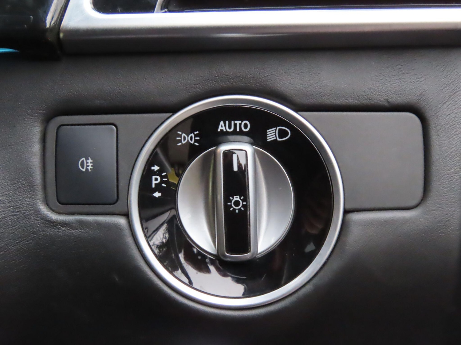 Used Mercedes-Benz GLE 2017 for sale - 77021127: Photo 18