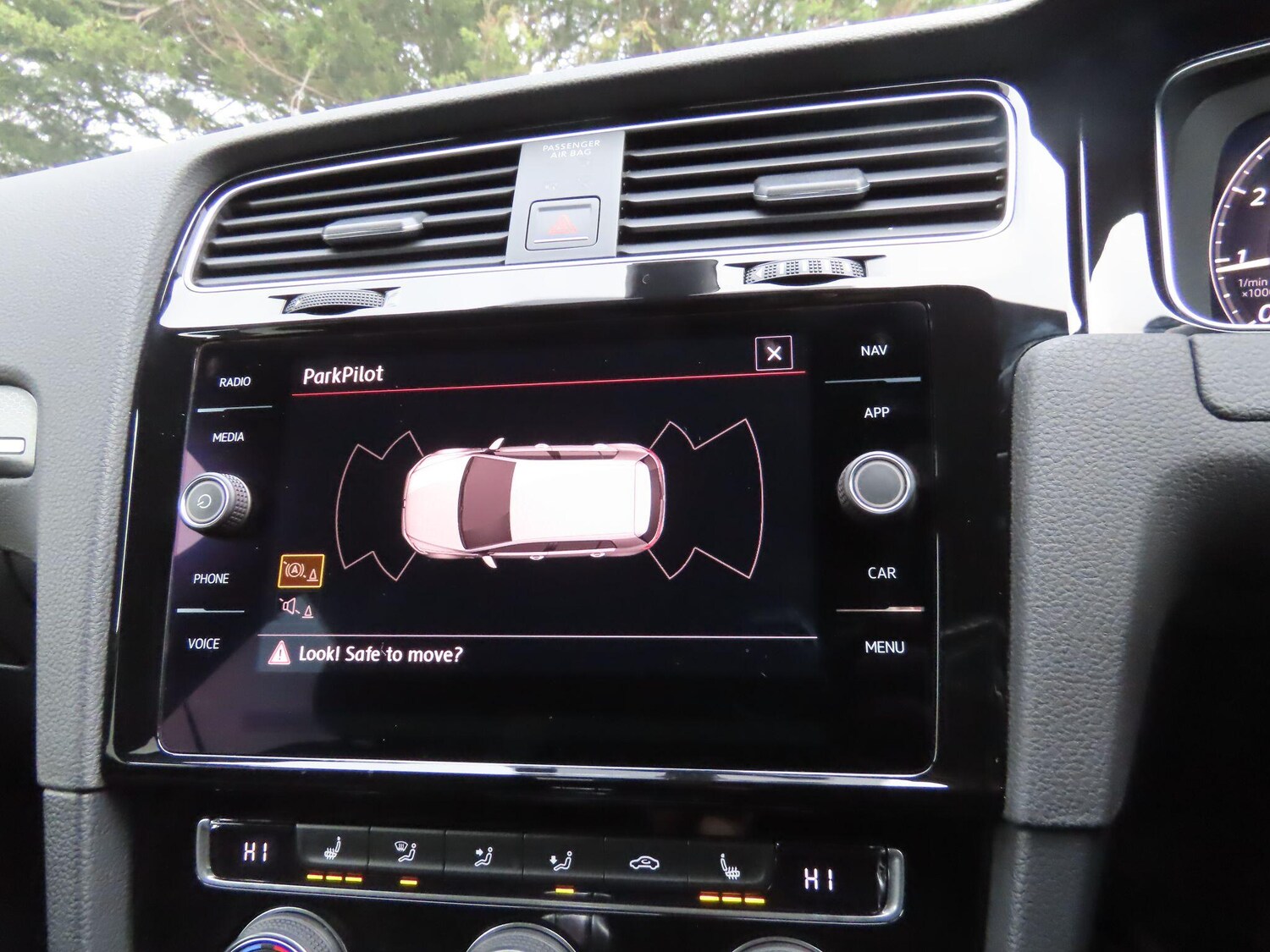 Used Volkswagen Golf 2017 for sale - 77376607: Photo 12