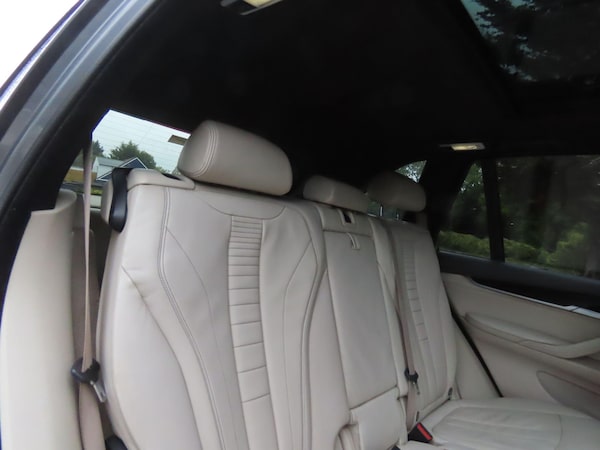 Used BMW X5 2015 for sale - 76260150: Photo 10