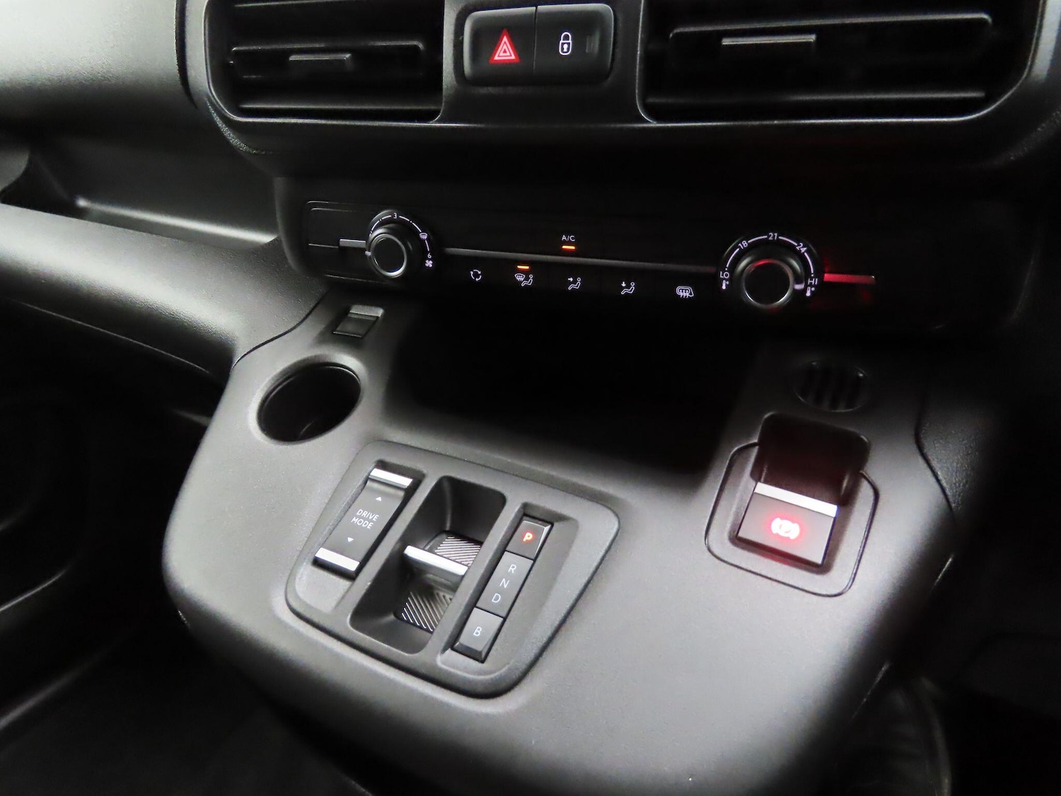 Used Peugeot Partner 2022 for sale - 76456839: Photo 12