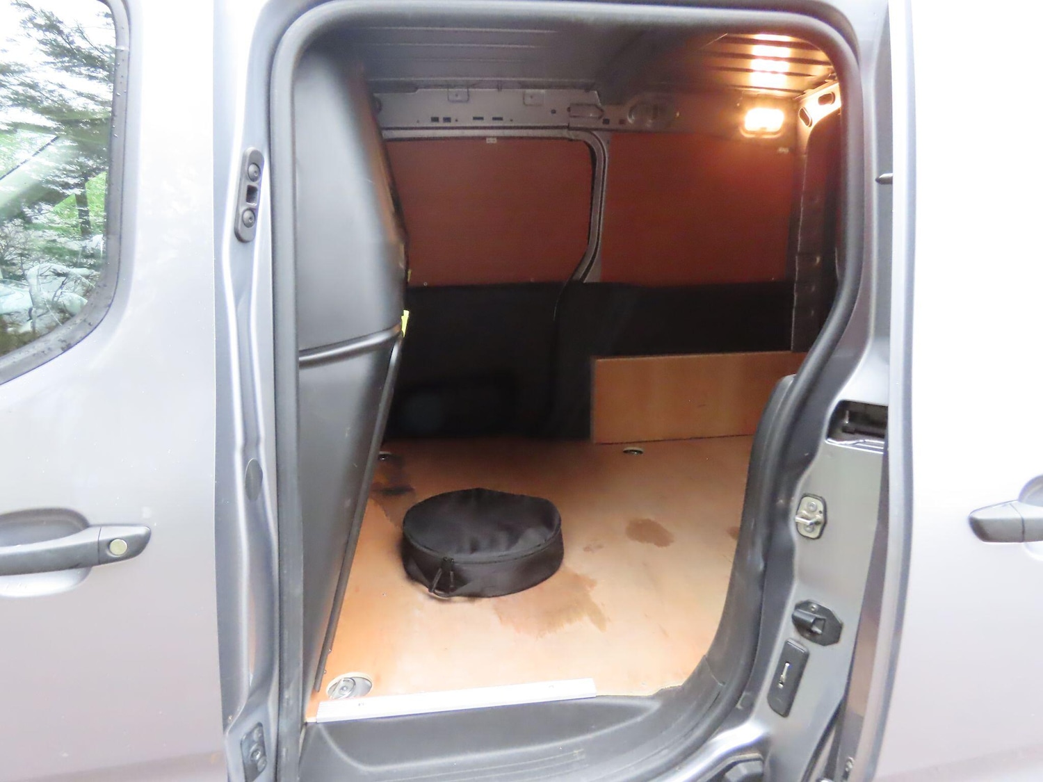 Used Peugeot Partner 2022 for sale - 76456839: Photo 8