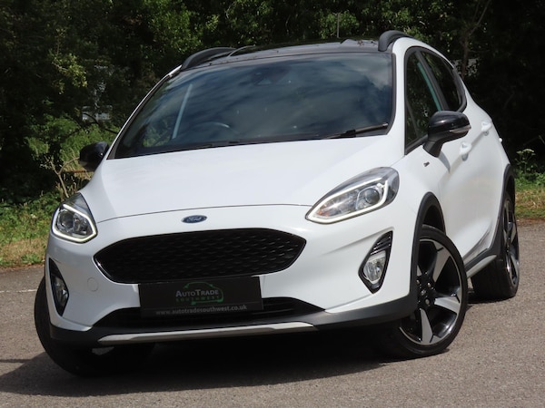 Used Ford Fiesta 2019 for sale - 75319042: Photo 1