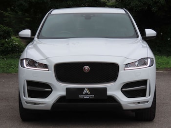 Used Jaguar F-Pace 2019 for sale - 79229659: Photo