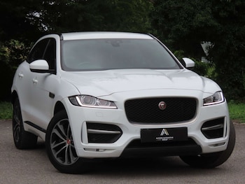 Used Jaguar F-Pace 2019 for sale - 79229659: Photo