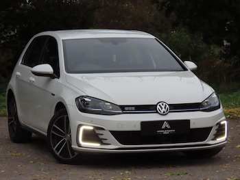 Used Volkswagen Golf 2020 for sale - 76511817: Photo