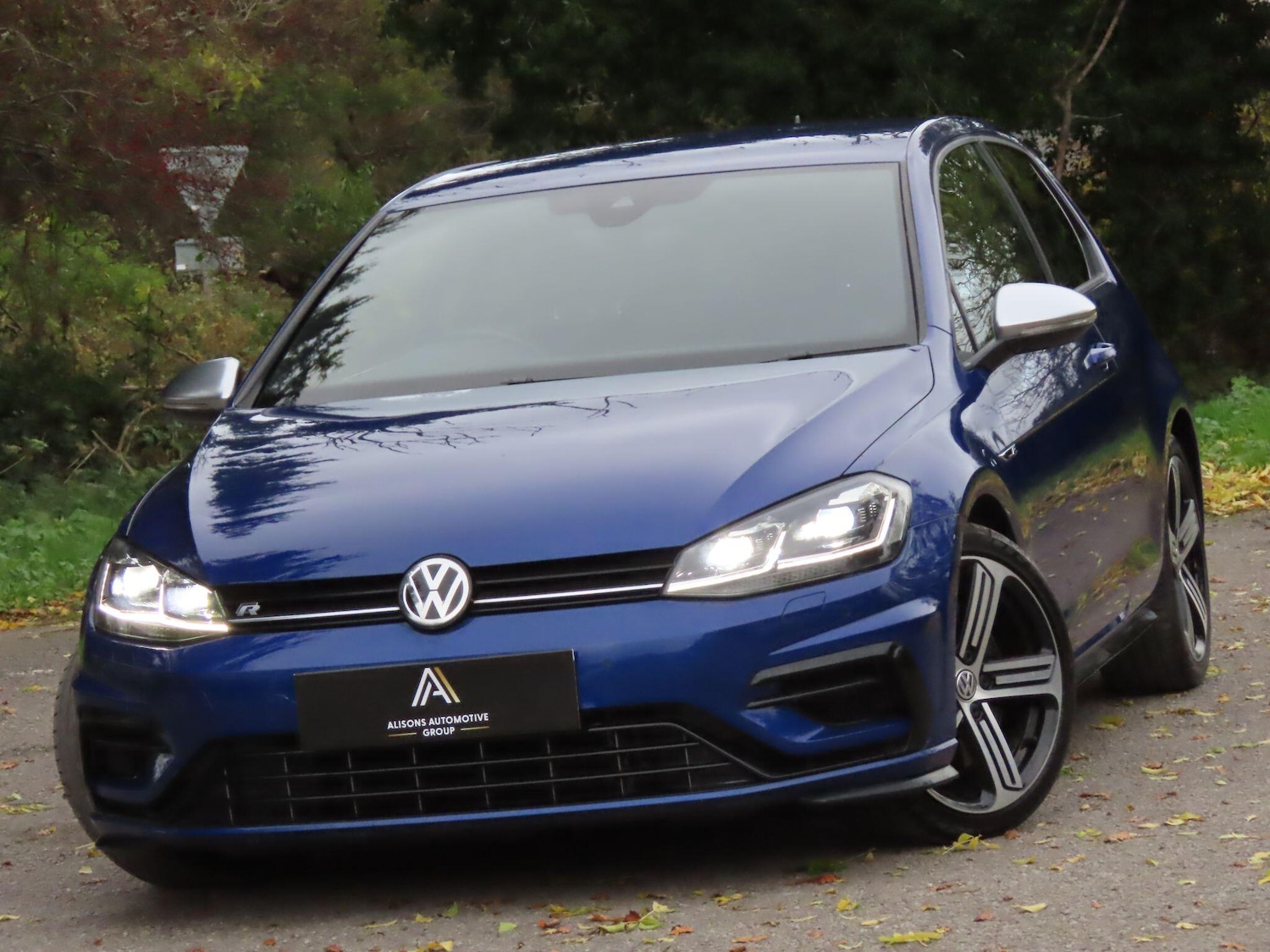 Used Volkswagen Golf 2019 for sale - 76511992: Photo 1