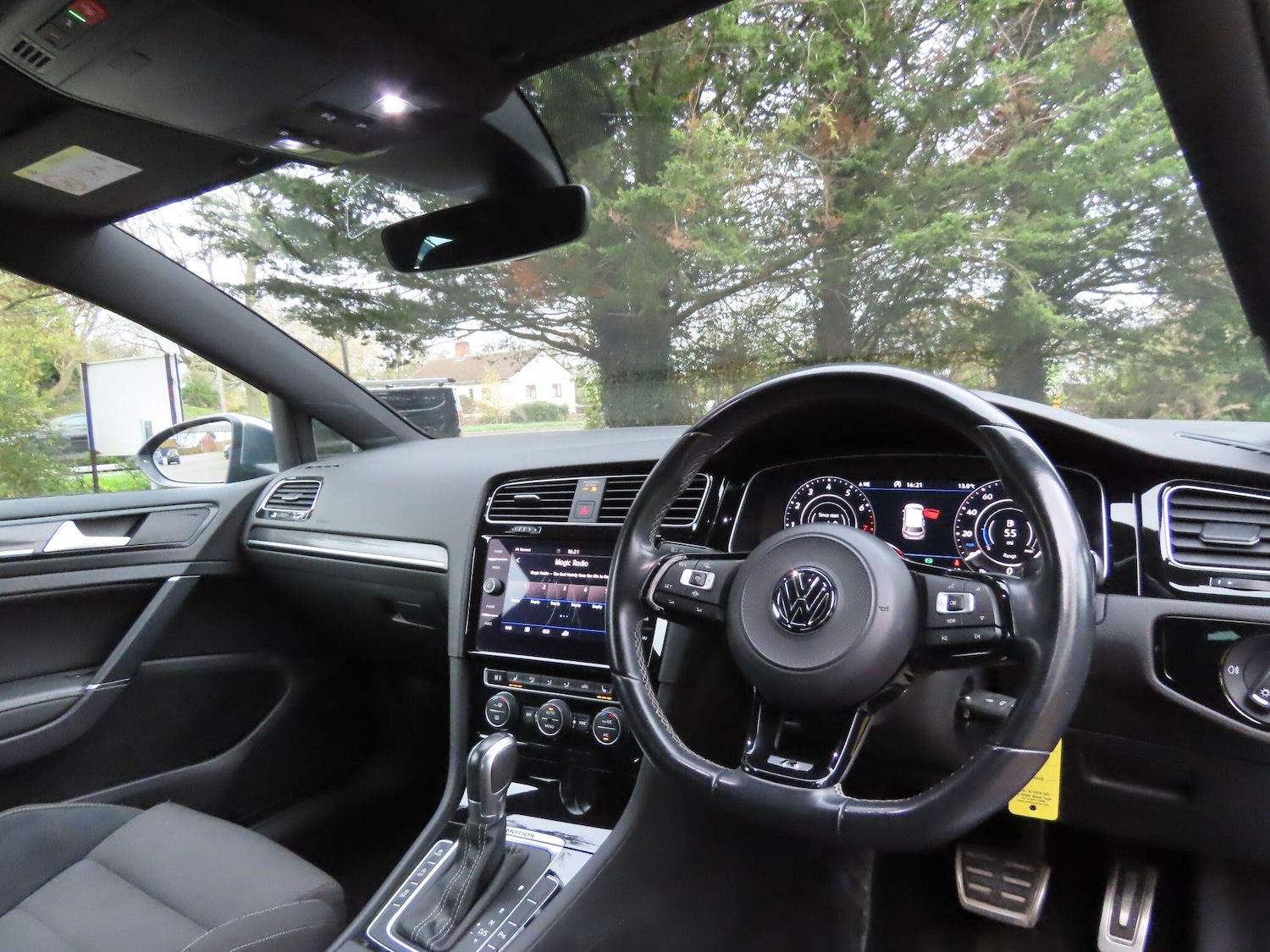 Used Volkswagen Golf 2019 for sale - 76511992: Photo 8