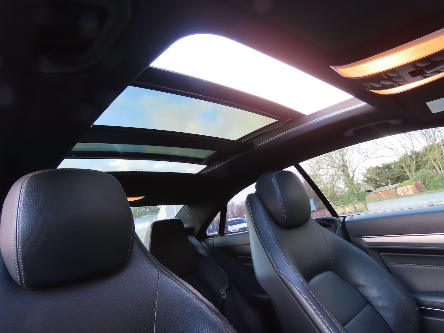 Used Mercedes-Benz E Class 2016 for sale - 76899025: Photo 13