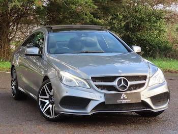 Used Mercedes-Benz E Class 2016 for sale - 76899025: Photo