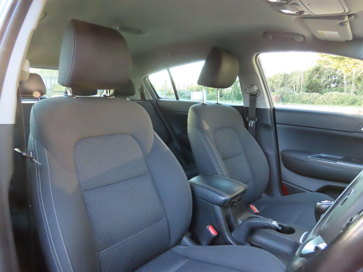 Used Kia Sportage 2017 for sale - 76608133: Photo 8