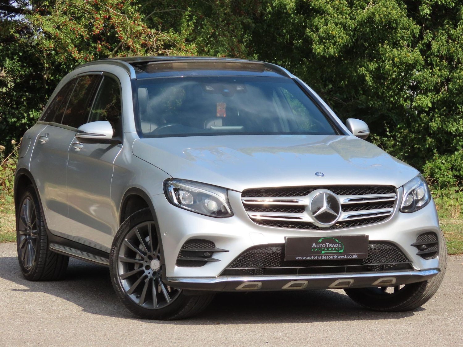 Used Mercedes-Benz GLC 2015 for sale - 76987798: Photo 3
