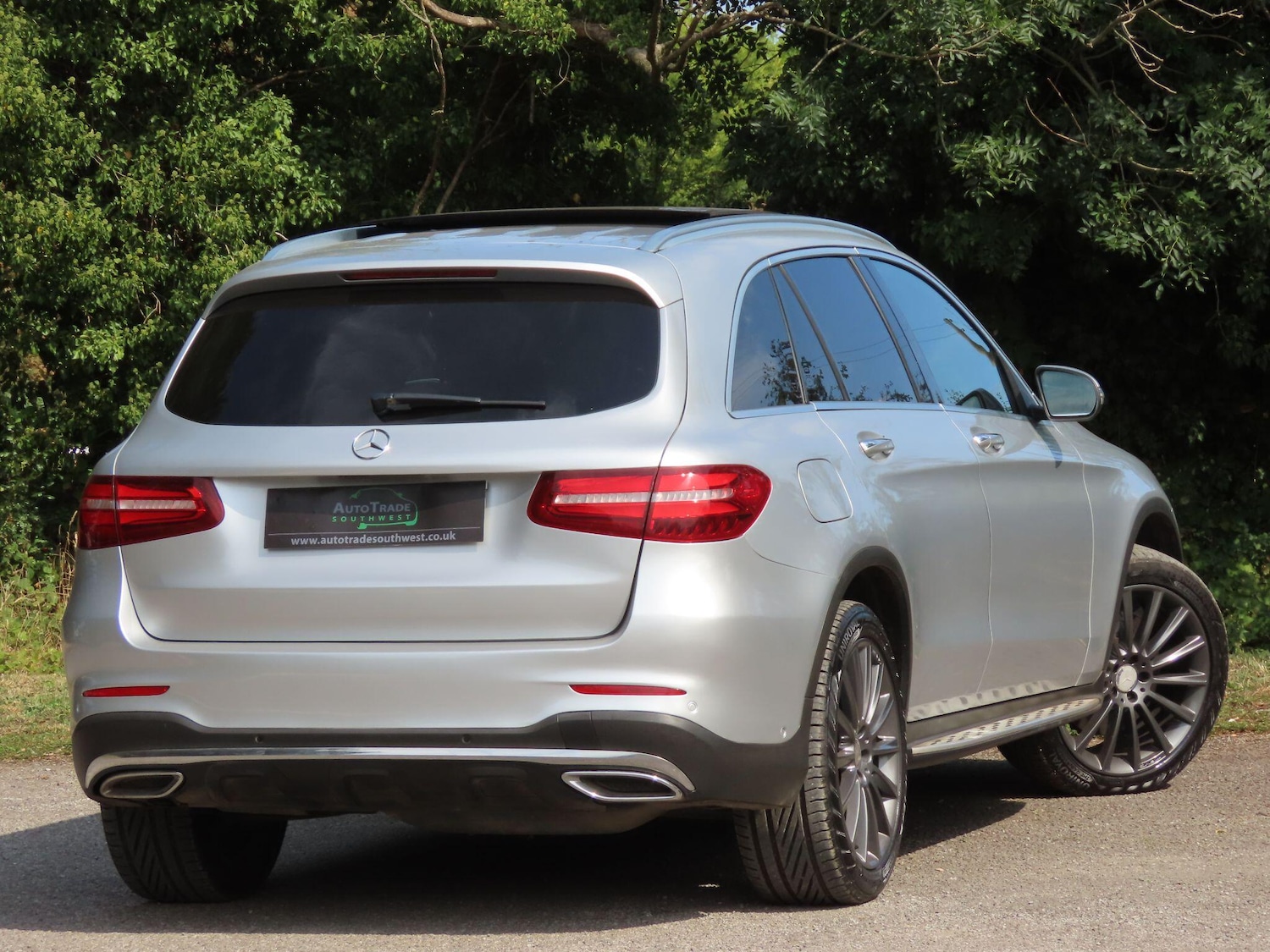 Used Mercedes-Benz GLC 2015 for sale - 76987798: Photo 4