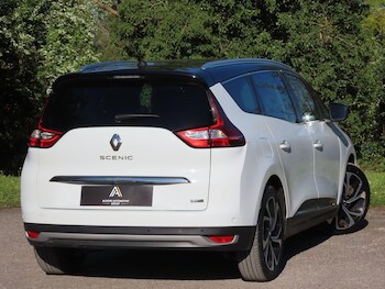 Used Renault Grand Scenic 2018 for sale - 78384696: Photo