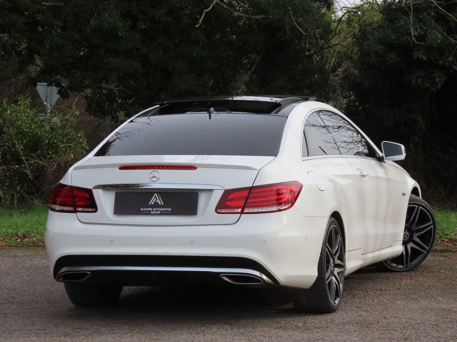 Used Mercedes-Benz E Class 2015 for sale - 77597642: Photo 5