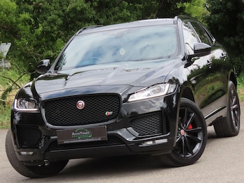 Used Jaguar F-Pace 2017 for sale - 75414316: Photo