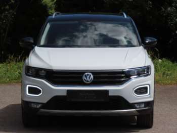 Used Volkswagen T-Roc 2018 for sale - 75127984: Photo