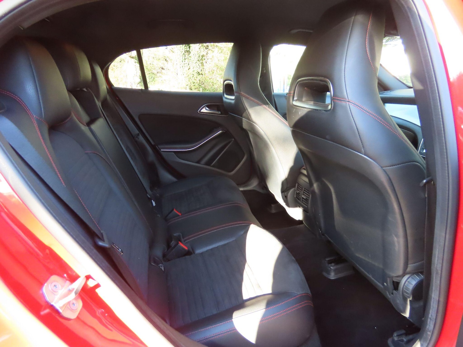 Used Mercedes-Benz GLA 2018 for sale - 76608136: Photo 10