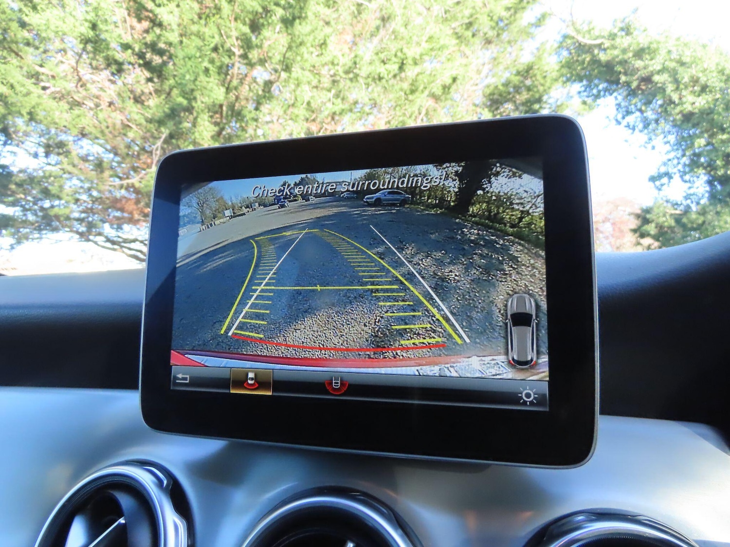 Used Mercedes-Benz GLA 2018 for sale - 76608136: Photo 12