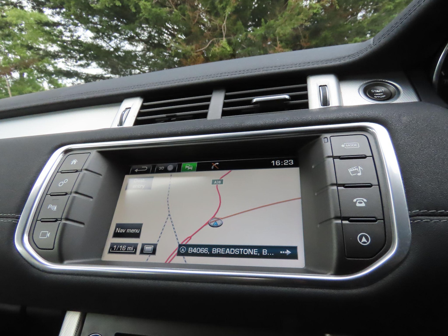 Used Land Rover Range Rover Evoque 2016 for sale - 76060500: Photo 12