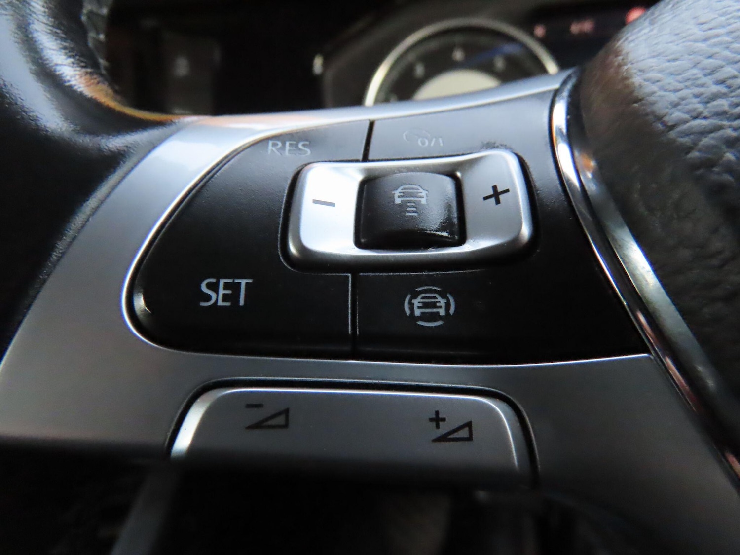 Used Volkswagen Touareg 2019 for sale - 77091496: Photo 16