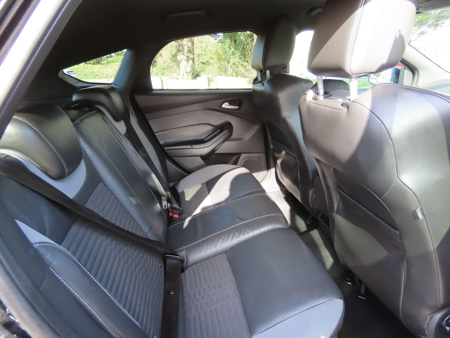 Used Ford Focus 2016 for sale - 77883436: Photo 9