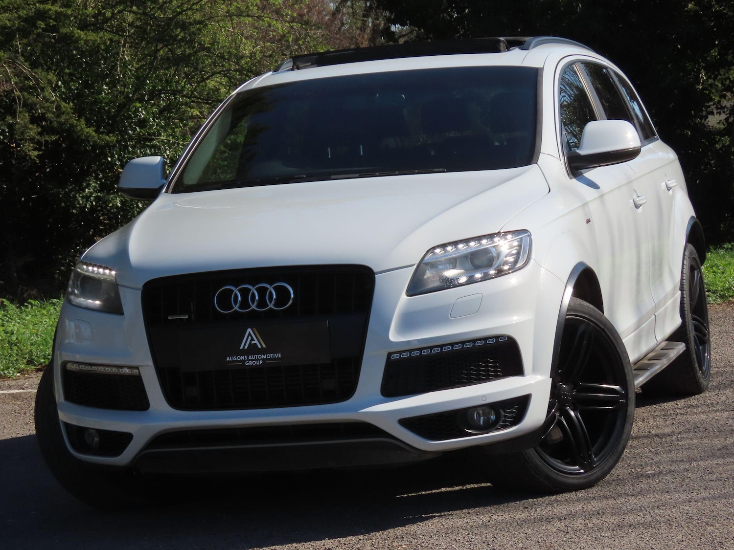 Used Audi Q7 2012 for sale - 77939949: Photo 2