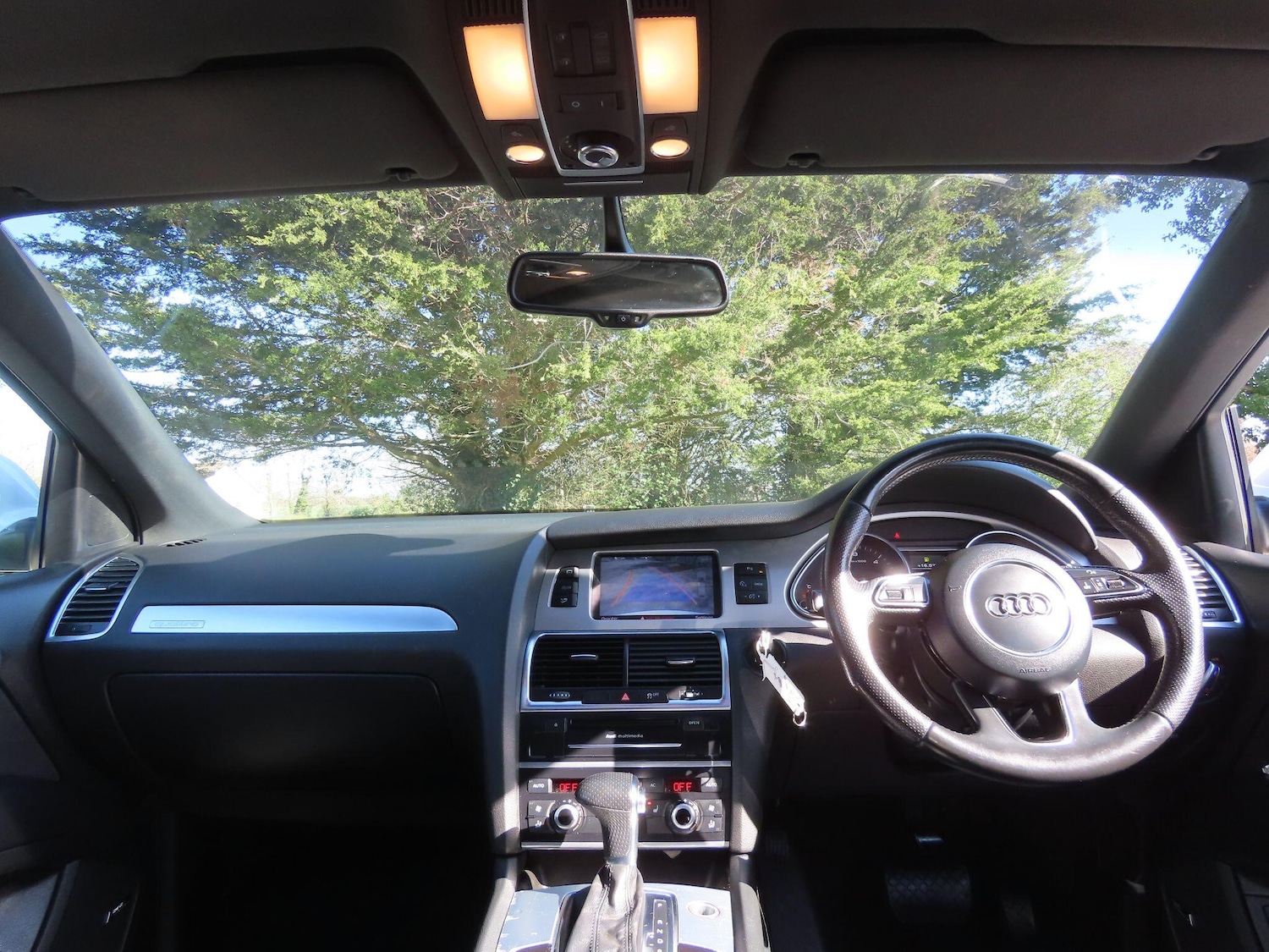 Used Audi Q7 2012 for sale - 77939949: Photo 8