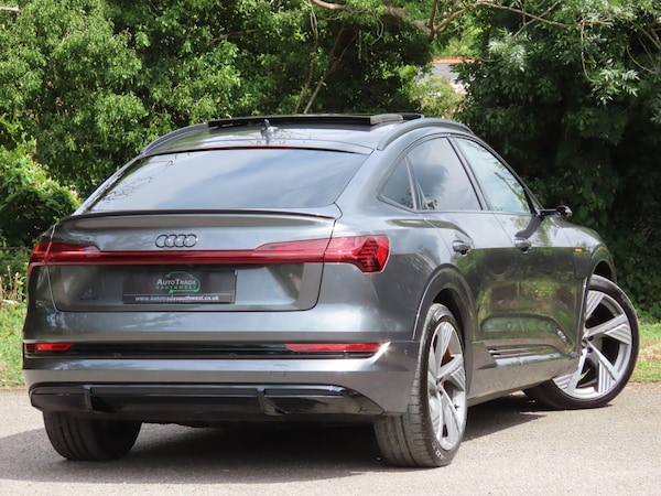 Used Audi e-tron 2022 for sale - 75414506: Photo 5